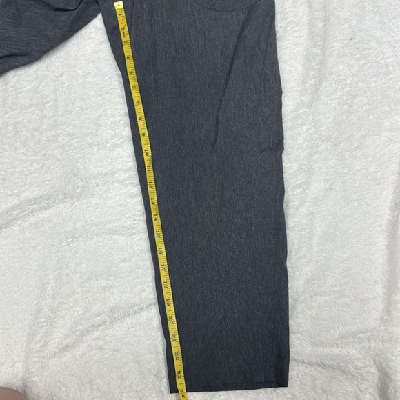 Prana hiking Charcoal cropped Leggings with Black Waistband - Picture 8 of 9